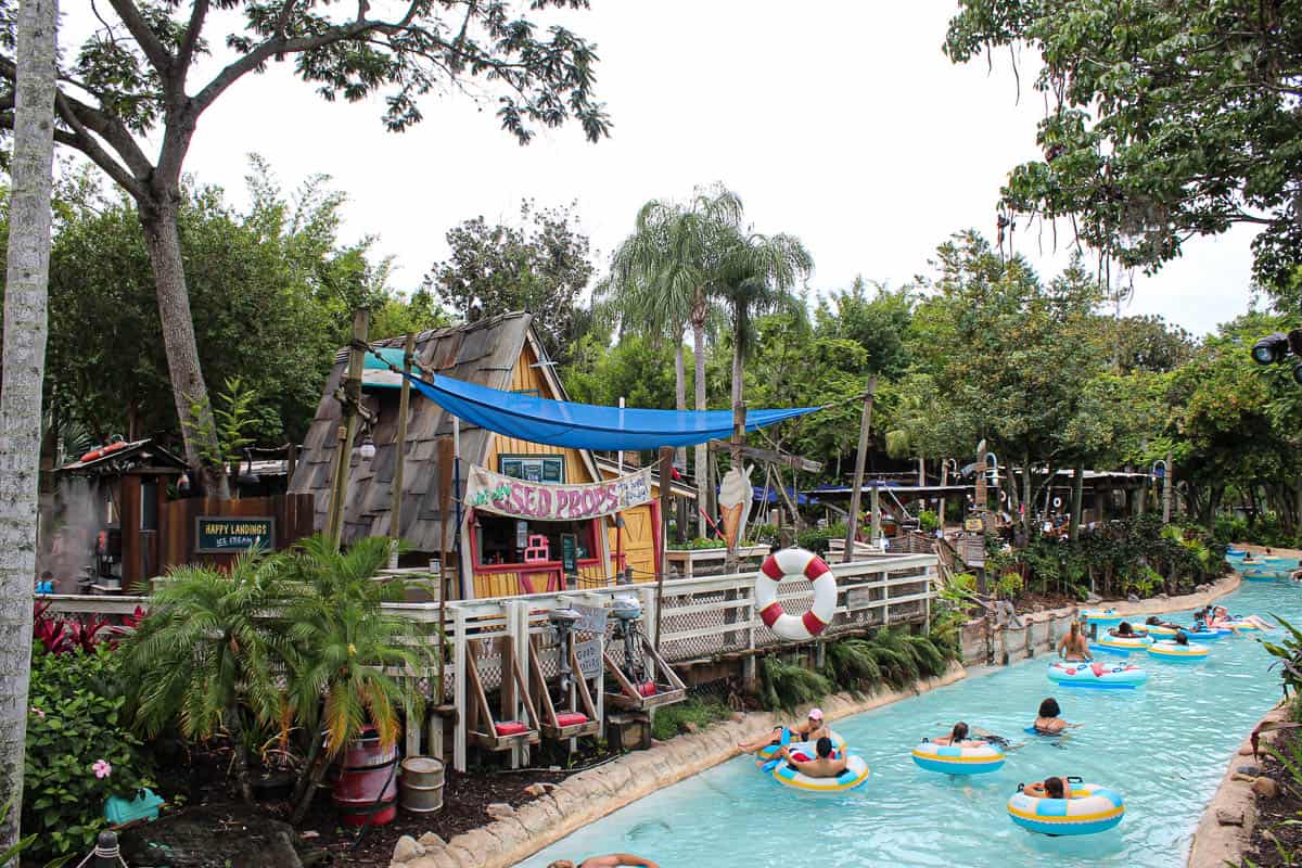 Castaway Creek (Typhoon Lagoon's Lazy River) - Water Parks Gal